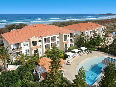 The Sands Unit 28 - Straight Across The Road From The Beach - Holiday Sunshine Coast 3