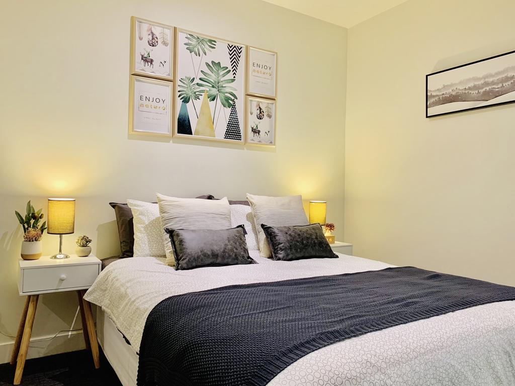 Melbourne City VIC Holiday Sunshine Coast