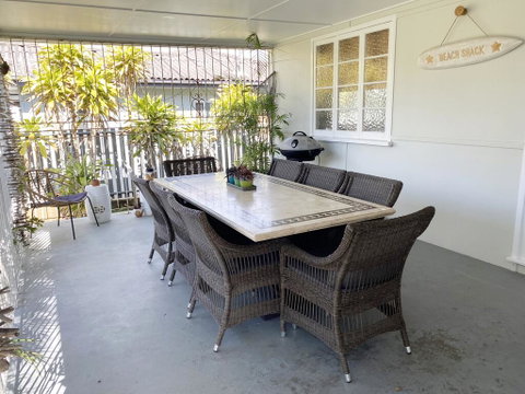 The Shack - Sunshine Coast Tourism 2