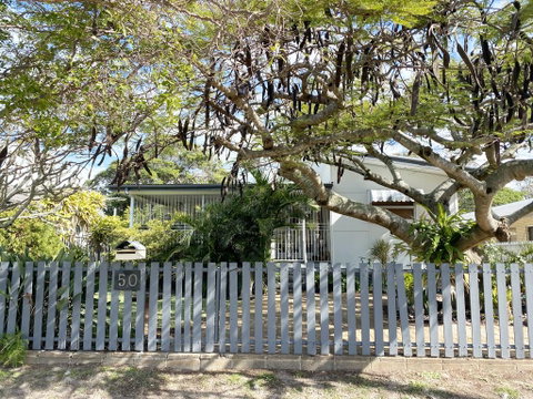 The Shack - Sunshine Coast Tourism 1