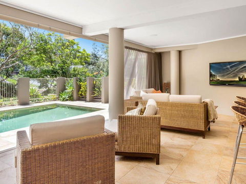 The Stanwell Beach Glass House - Beach & Pool - Holiday Sunshine Coast 0