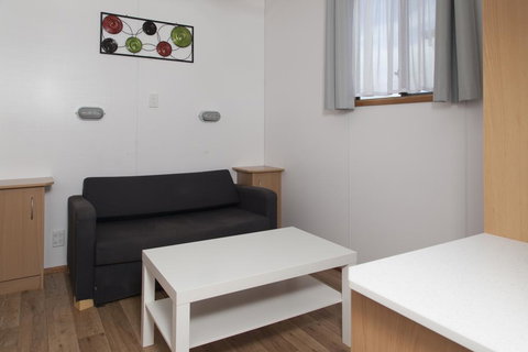 The Sundowner Cabin & Tourist Park - Sunshine Coast Tourism 2