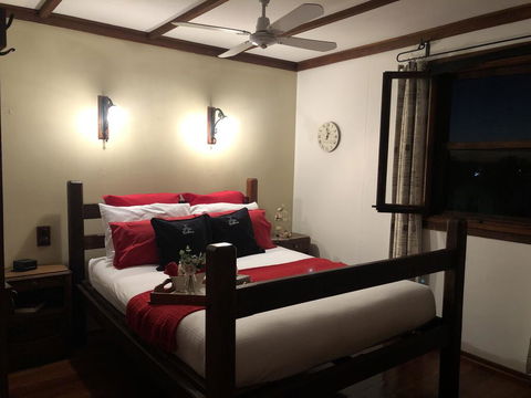 The Table Guest House - Holiday Sunshine Coast 2
