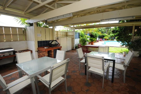 The Tahitian Holiday Apartments - Sunshine Coast Tourism 2