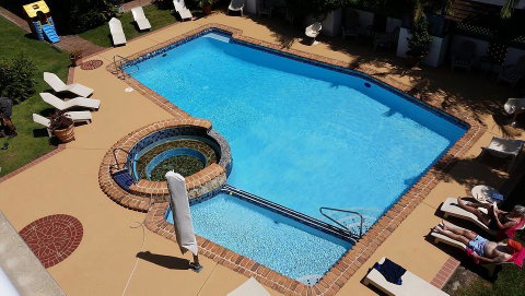 The Tahitian Holiday Apartments - Sunshine Coast Tourism 3