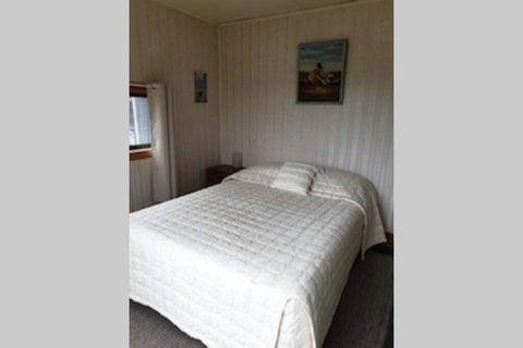 The Tin Dragon - Holiday Sunshine Coast 3