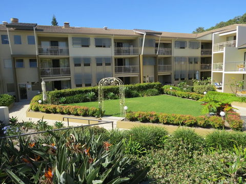 The Village At Burleigh - Sunshine Coast Tourism 3