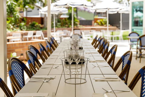 The Waterloo Bay Hotel - Sunshine Coast Tourism 3