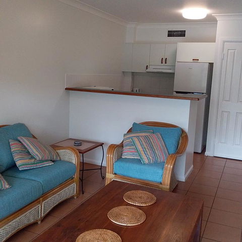 The York Beachfront Holiday Apartments - Sunshine Coast Tourism 3