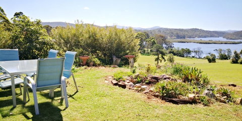 Thistle Dome - Sunshine Coast Tourism 1