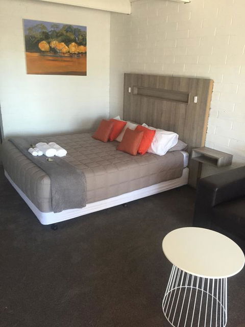 Thomas Lodge Motel - Holiday Sunshine Coast 0