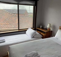 Thomastown Antique House Room 3 - Holiday Sunshine Coast