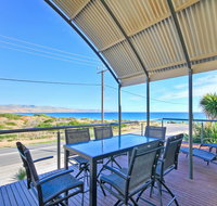 Through The Looking Glass - Holiday Sunshine Coast