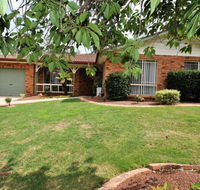 Tidy Home in a Leafy Suburb Great Location - Holiday Sunshine Coast