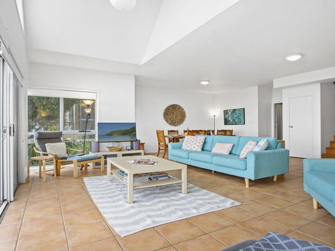 Tilbury Breeze - Ocean Views, Comfort And Style - Sunshine Coast Tourism 1