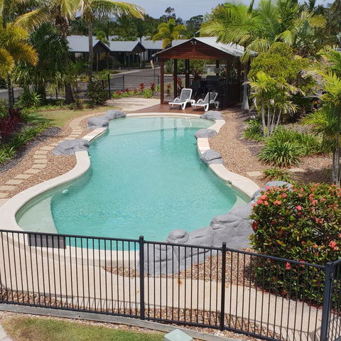 Tin Can Bay Marina Villas - Sunshine Coast Tourism 2