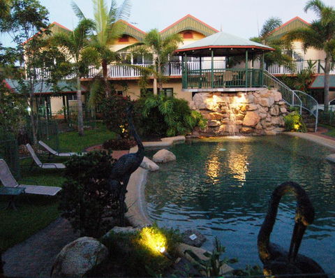 Tinaroo Lake Resort - Sunshine Coast Tourism 0