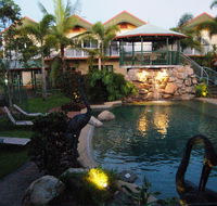 Tinaroo Lake Resort - Holiday Sunshine Coast