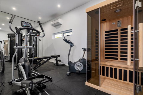 Tinderbox Retreat - Sunshine Coast Tourism 3