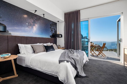 Tinderbox Retreat - Sunshine Coast Tourism 0