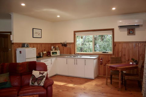 Tindoona Cottages - Sunshine Coast Tourism 2