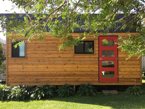 Tiny House - Sunshine Coast Tourism 0