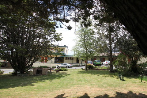 Titania Motel - Holiday Sunshine Coast 3