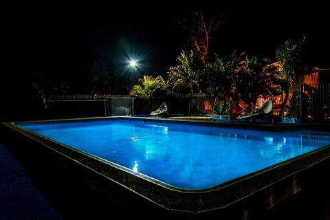 Tommo's Motor Lodge - Sunshine Coast Tourism 0