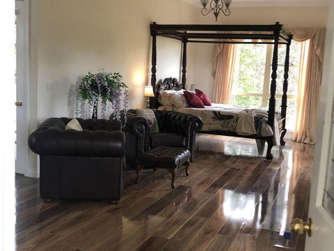 Toolebewang Farm Cottage - Holiday Sunshine Coast 2