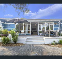 Toot Toot  50s Classic Beach House with Bungalow - Sunshine Coast Tourism