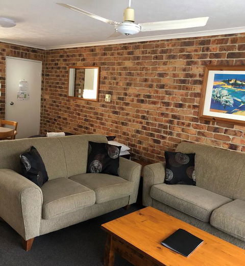Toowong Villas - Sunshine Coast Tourism 3