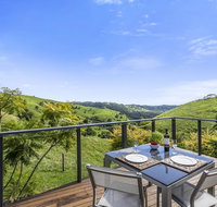 Top Of The Hill - Holiday Sunshine Coast