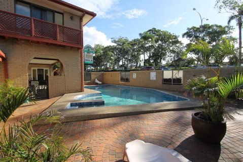 Toreador Motel - Sunshine Coast Tourism 0