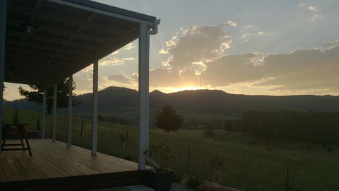 Towac Valley Cabins - Holiday Sunshine Coast 2