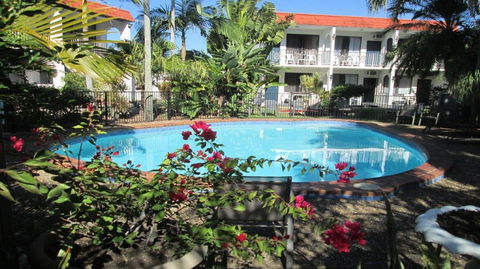 Tower Court Motel - Sunshine Coast Tourism 0