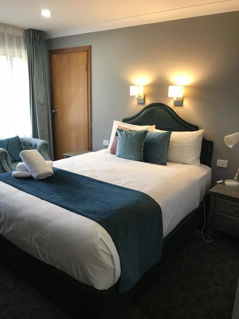 Town & Country Motor Inn - Sunshine Coast Tourism 2