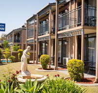 Town Beach Motor Inn Port Macquarie - Sunshine Coast Tourism