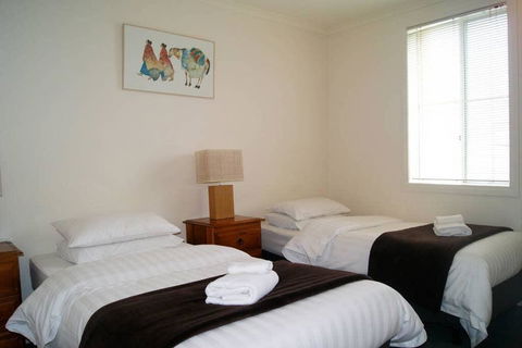 Townhouse@Moonee Ponds 4KM To CBD - Sunshine Coast Tourism 0