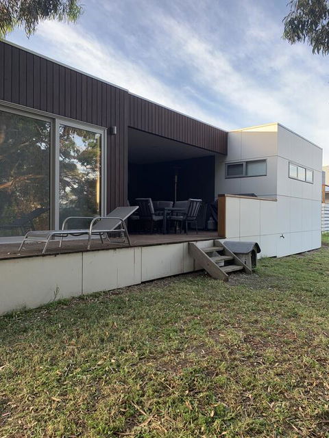 Tranquil Getaway Wifi Netflix Pet Friendly - Sunshine Coast Tourism 3