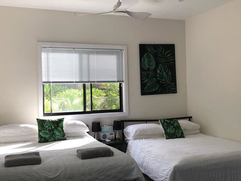 Tranquil Spa Retreat - Sunshine Coast Tourism 0