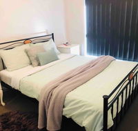 TranquilFamilyPet FriendlyFree WiFiBreakfast - Holiday Sunshine Coast