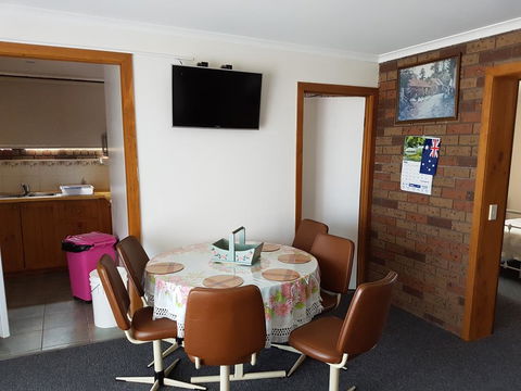 Traplins Accomodation - Sunshine Coast Tourism 3