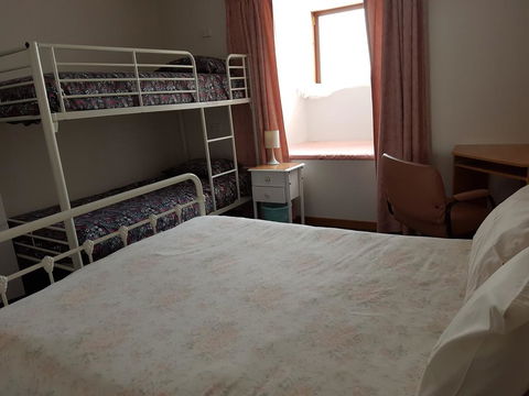Traplins Accomodation - Sunshine Coast Tourism 2
