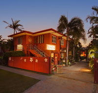 Travellers Oasis - Sunshine Coast Tourism