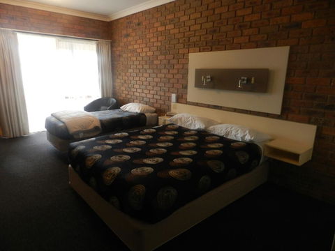 Travellers Rest Motor Inn Swan Hill - Holiday Sunshine Coast 3