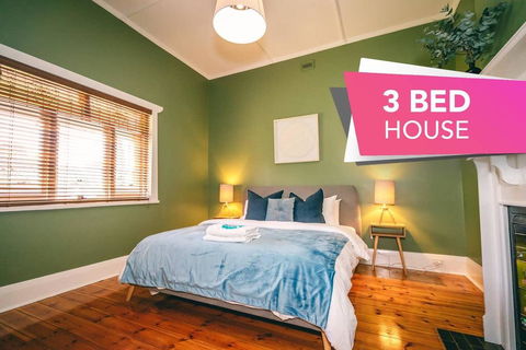 Treasure On Bagot-Free Wifi/Netflix-Close To CBD - Holiday Sunshine Coast 0
