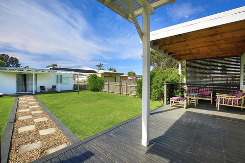 Triangulo @ Culburra - Pet Friendly - 2 Mins To Beach - Sunshine Coast Tourism 1