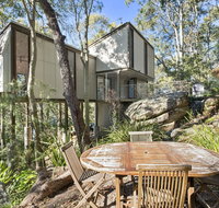 TreetopsWagstaffe - Sunshine Coast Tourism