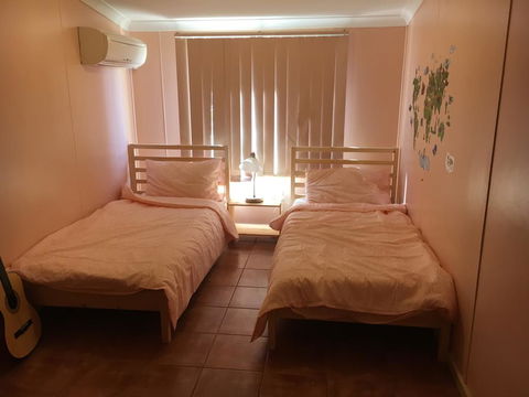 Tropical Farm Stay - Holiday Sunshine Coast 2