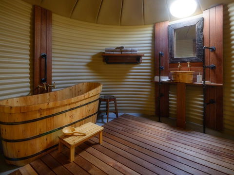 Truffle Lodge - Holiday Sunshine Coast 3